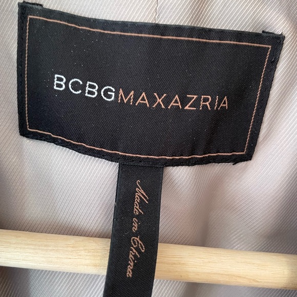 BCBG Max Azaria | Tuxedo Style | Size S | Fully Lined | Wool Blend | Dry Clean - Picture 7 of 8
